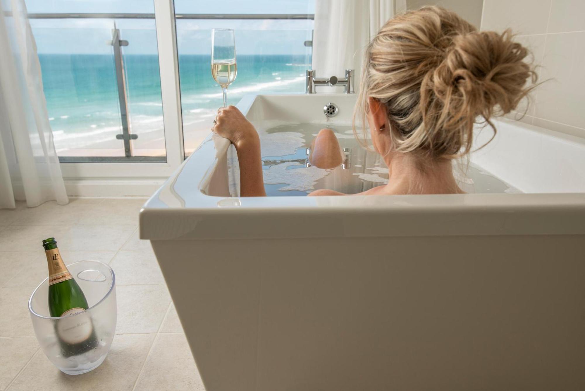 Fistral Beach Hotel And Spa - Adults Only نيوكويي المظهر الخارجي الصورة